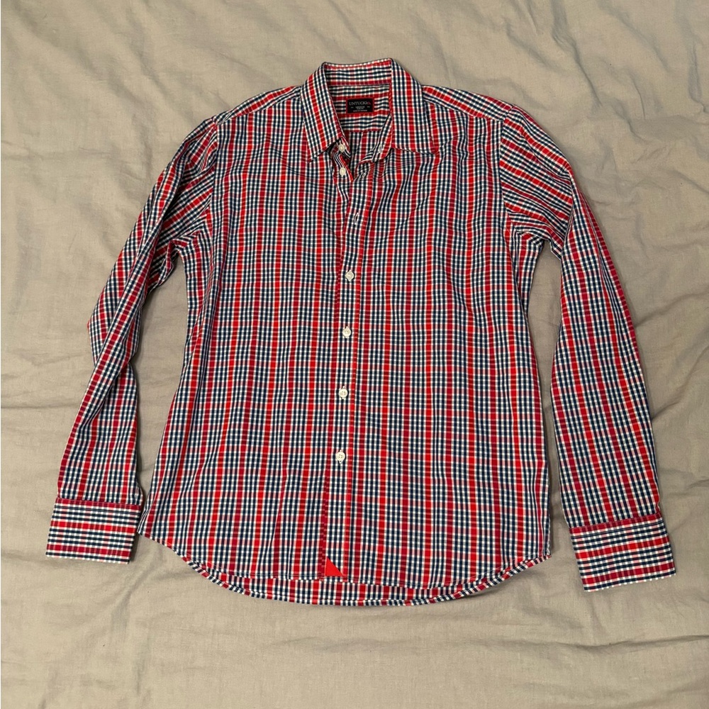 UNTUCKit Red and Blue Casual Button Down Shirt